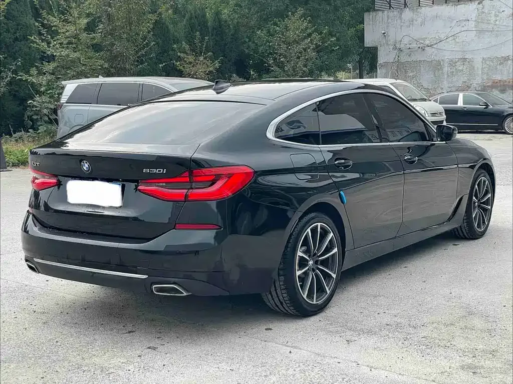 BMW 6 Series GT — фото 10