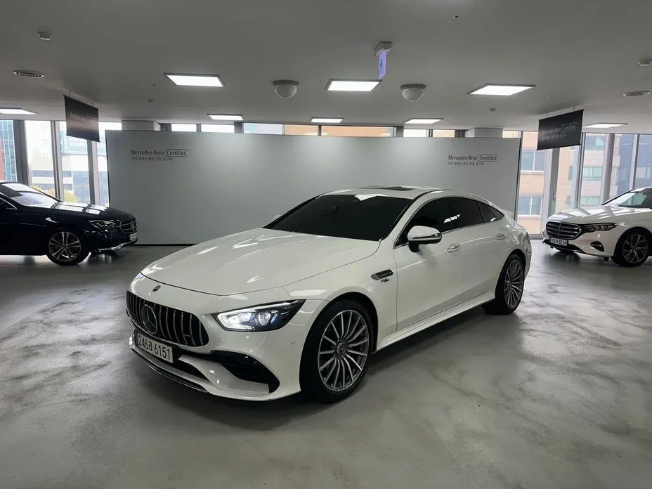 Mercedes-Benz AMG GT — фото 1