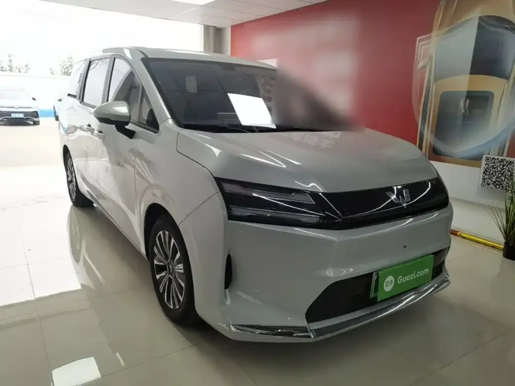 Wuling Xingguang 730 New Energy — фото 10
