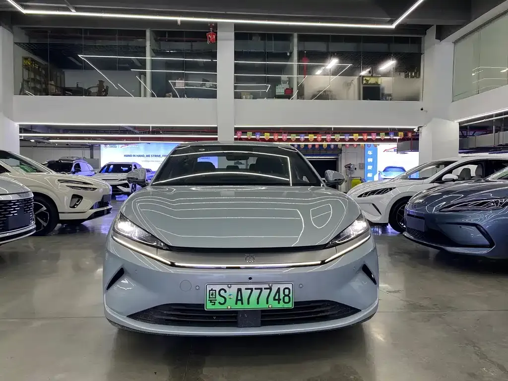 BYD Qin L — фото 1
