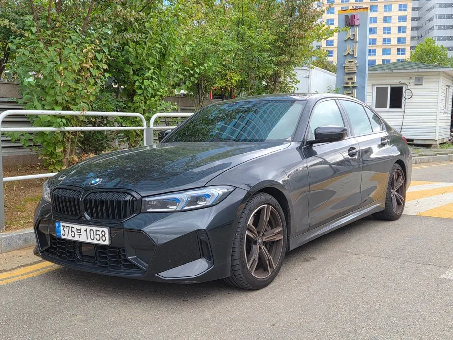 BMW 3-Series — фото 1