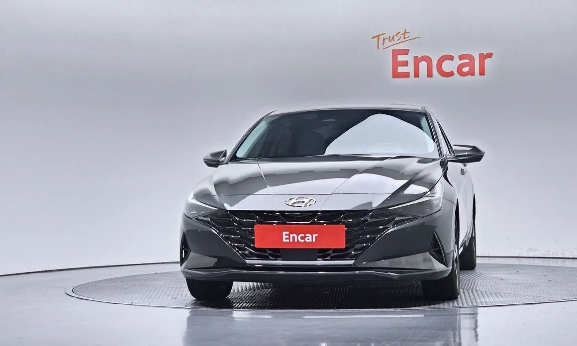 Hyundai AVANTE — фото 3