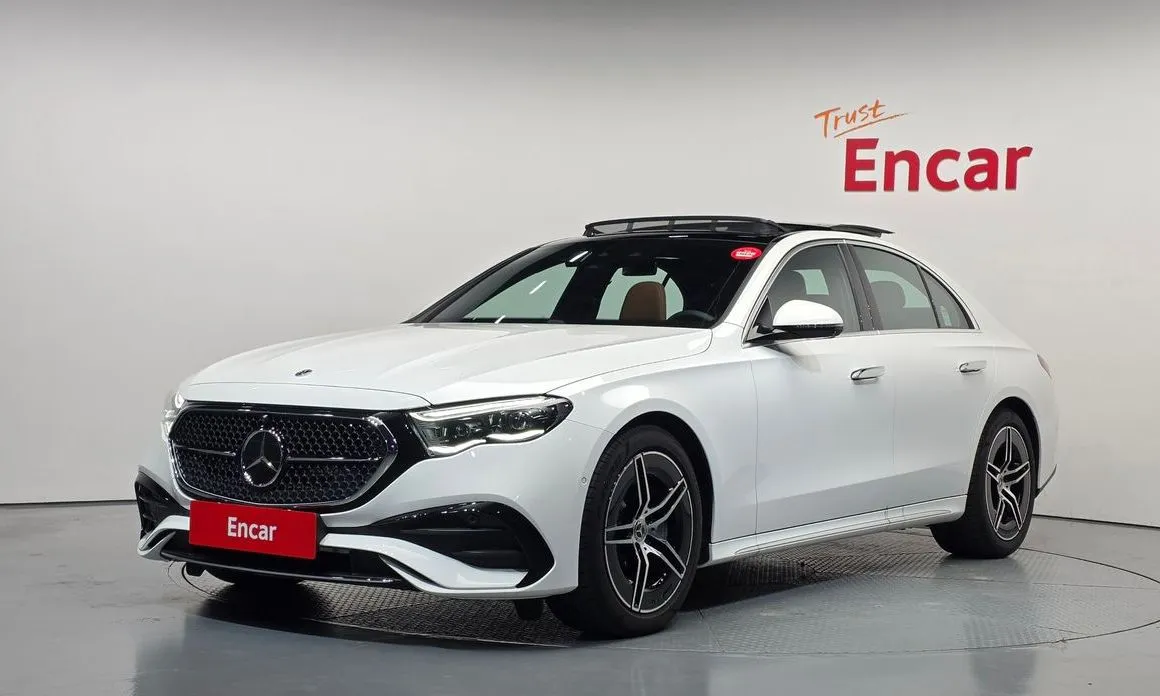 Mercedes-Benz E-Class — фото 1