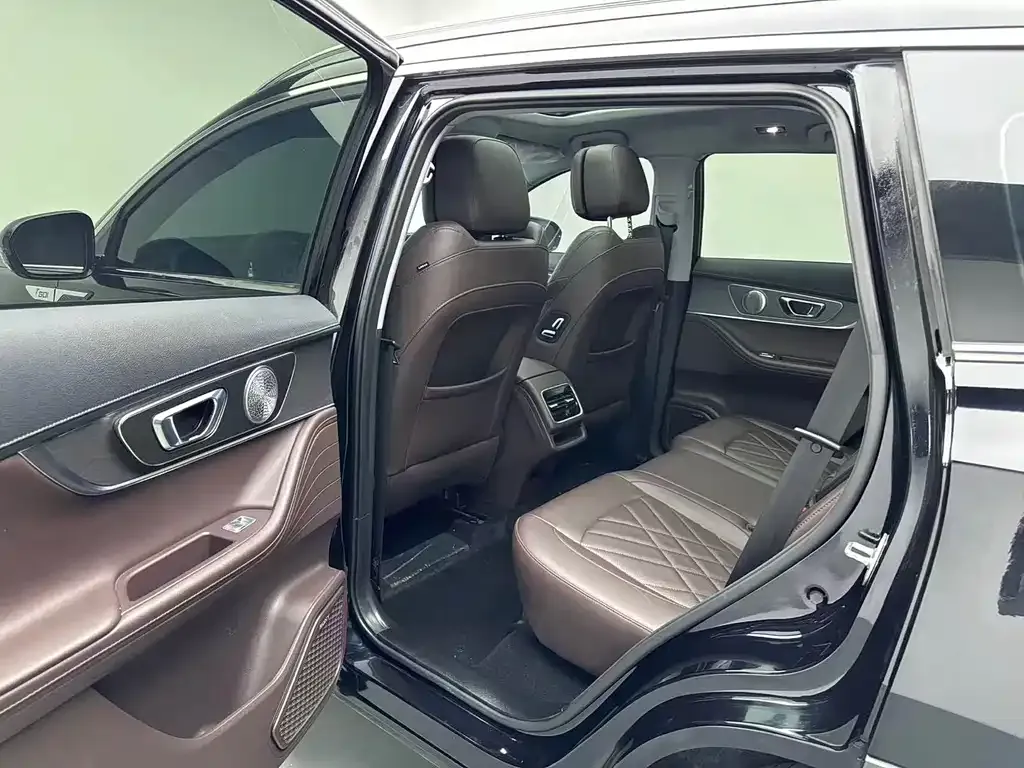 Chery Tiggo 8 PRO — фото 4