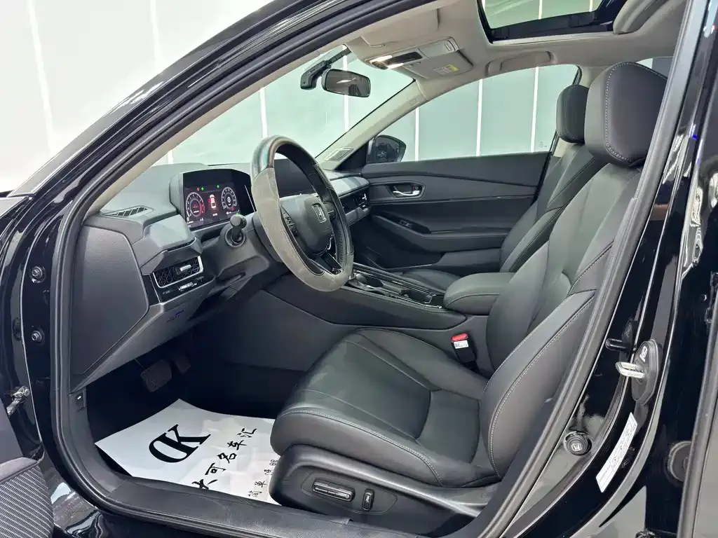 Honda Inspire — фото 8