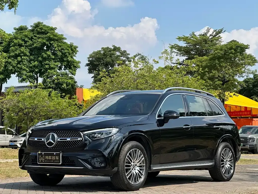 Mercedes-Benz GLC — фото 1