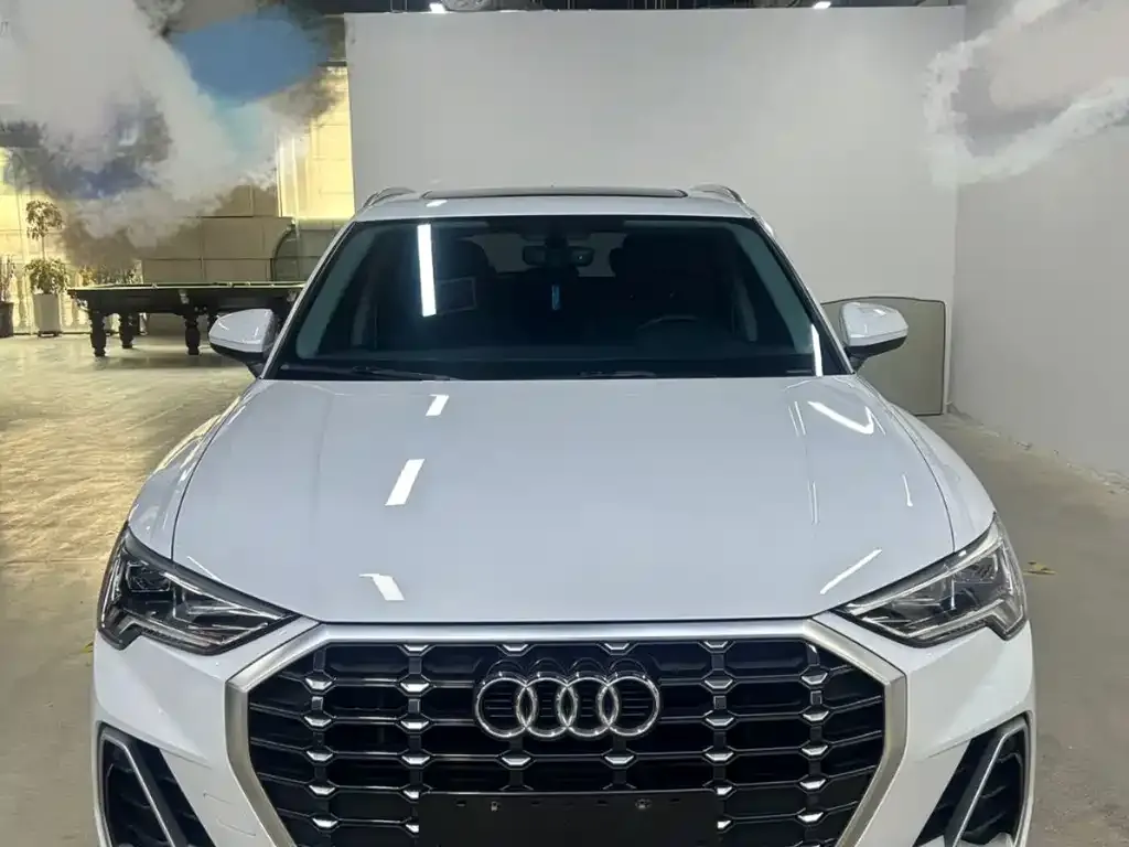 Audi Q3 — фото 6