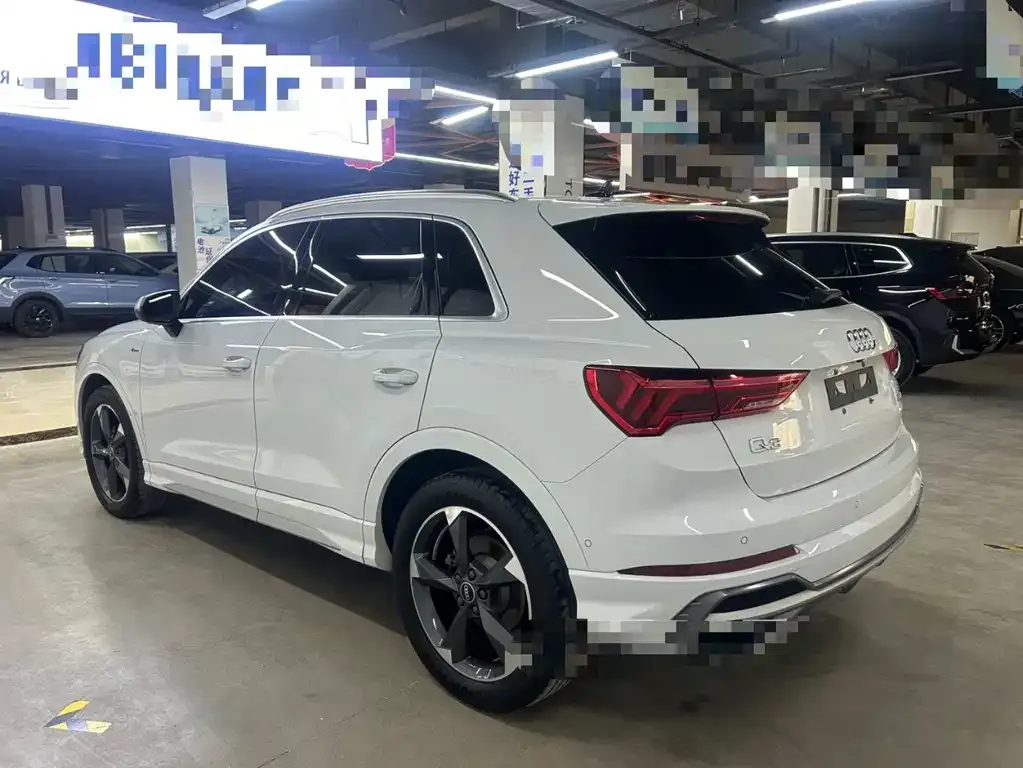 Audi Q3 — фото 5