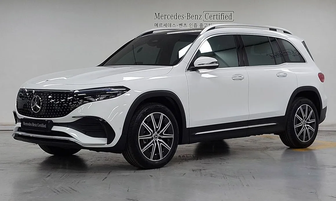 Mercedes-Benz EQB — фото 1