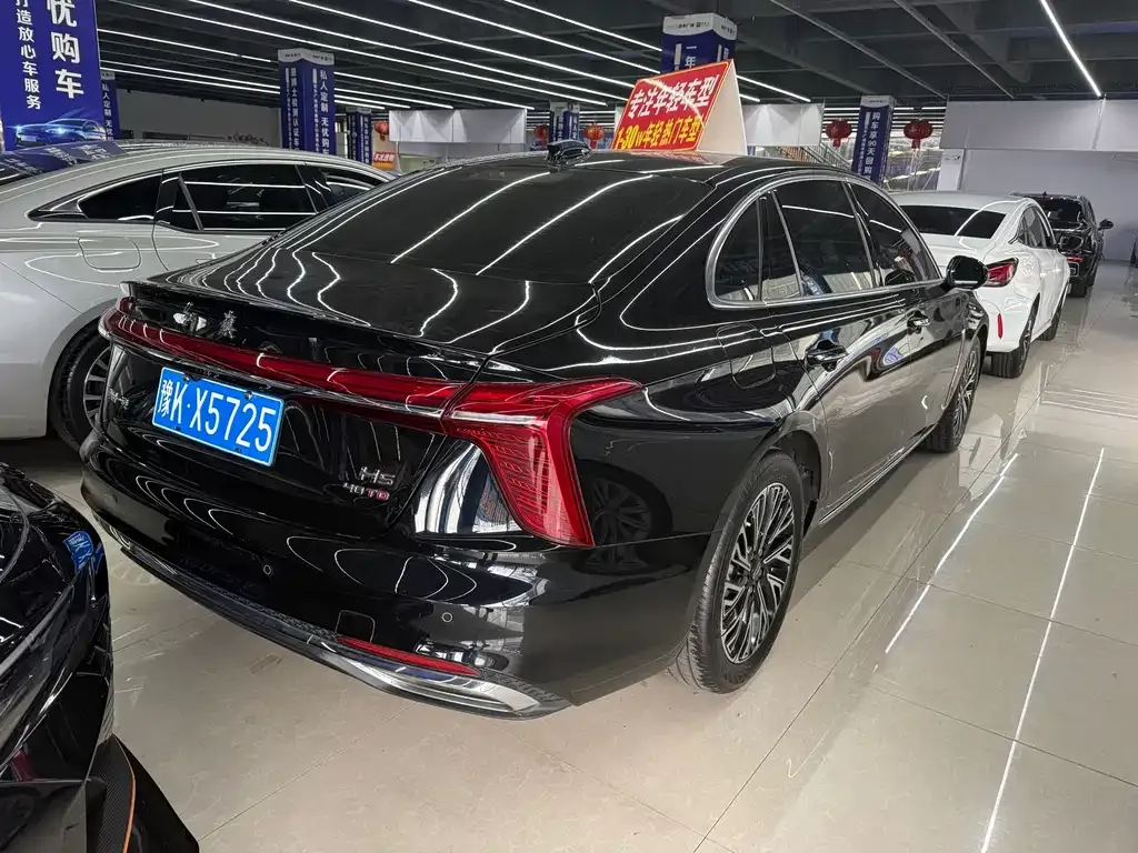 Hongqi H5 — фото 8