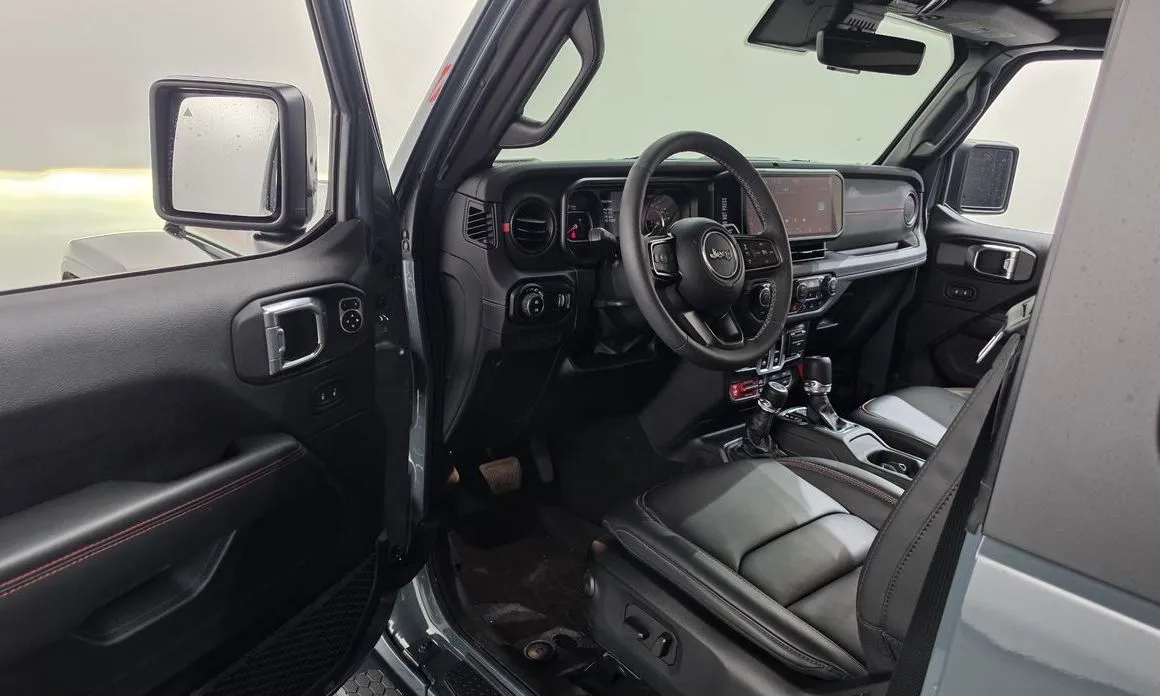 Jeep Wrangler — фото 7