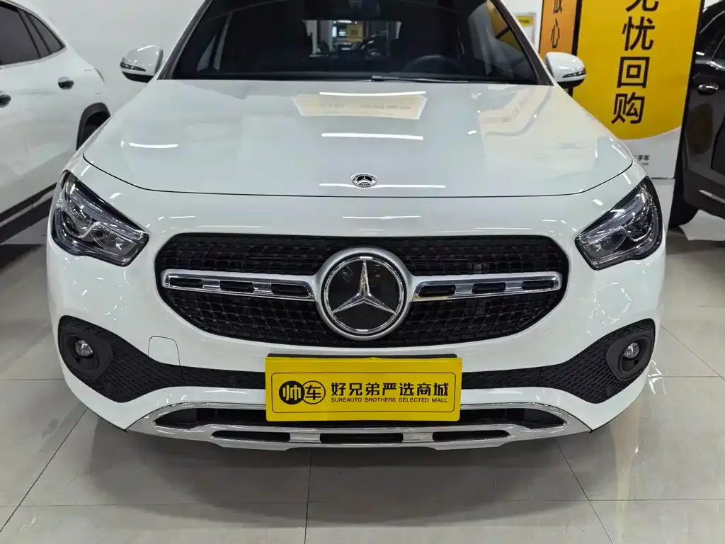 Mercedes-Benz GLA — фото 3