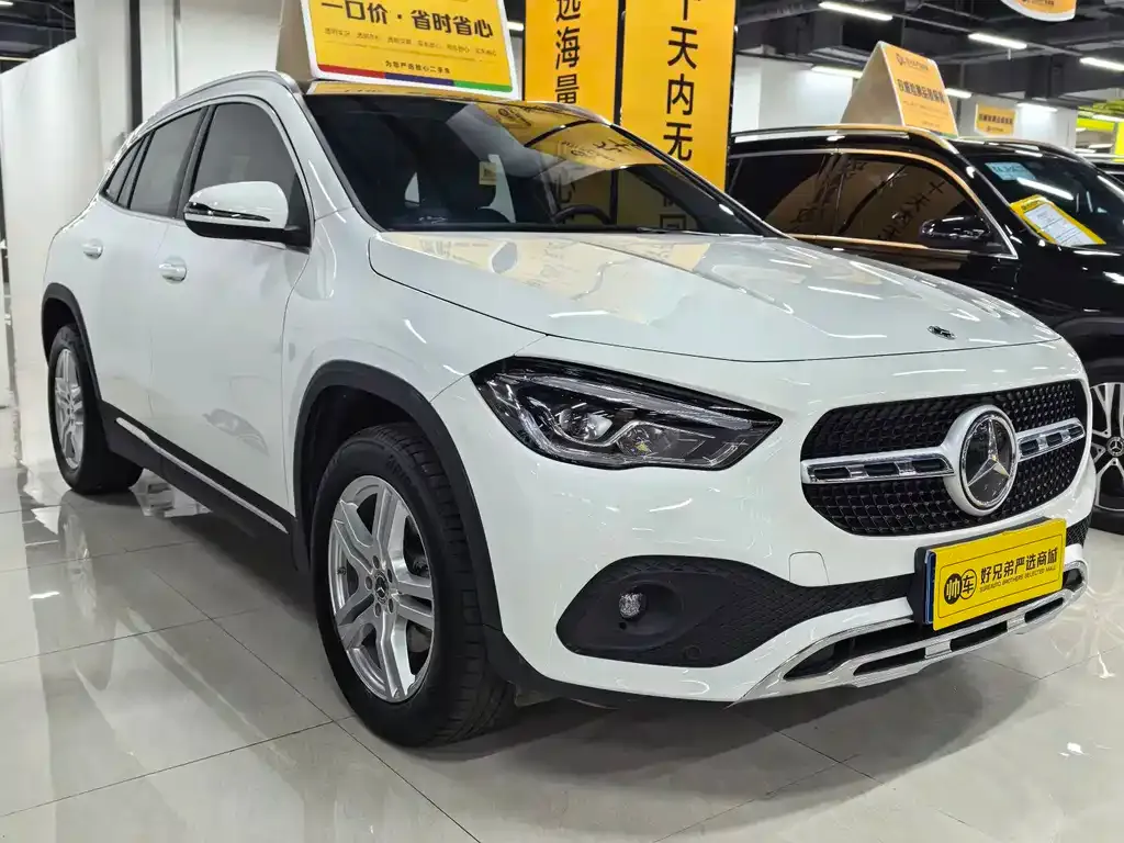 Mercedes-Benz GLA — фото 9