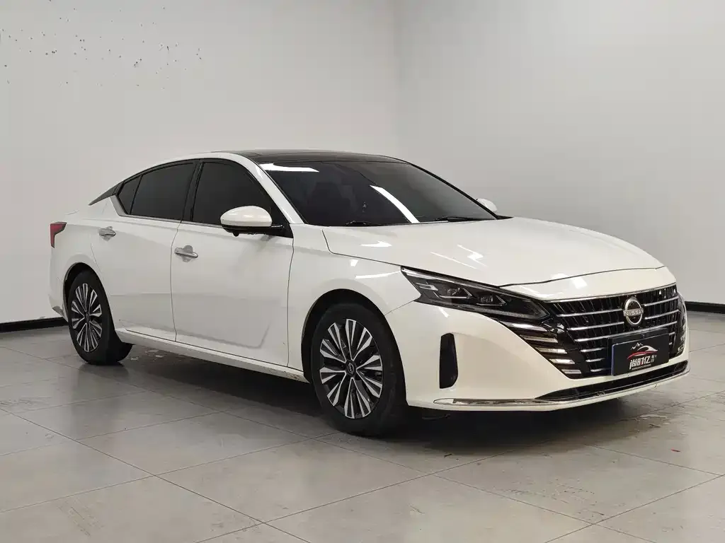 Nissan Teana — фото 2