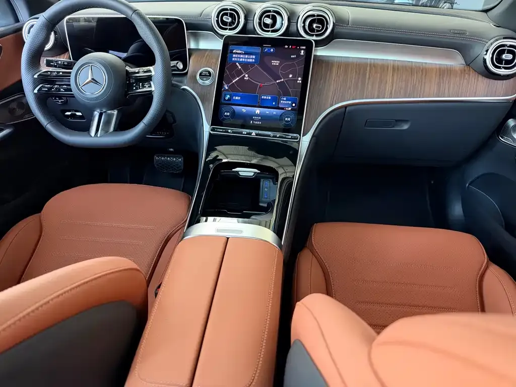 Mercedes-Benz GLC — фото 10