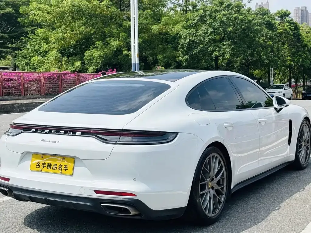 Porsche Panamera — фото 8