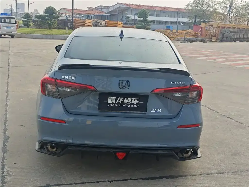 Honda Civic — фото 5