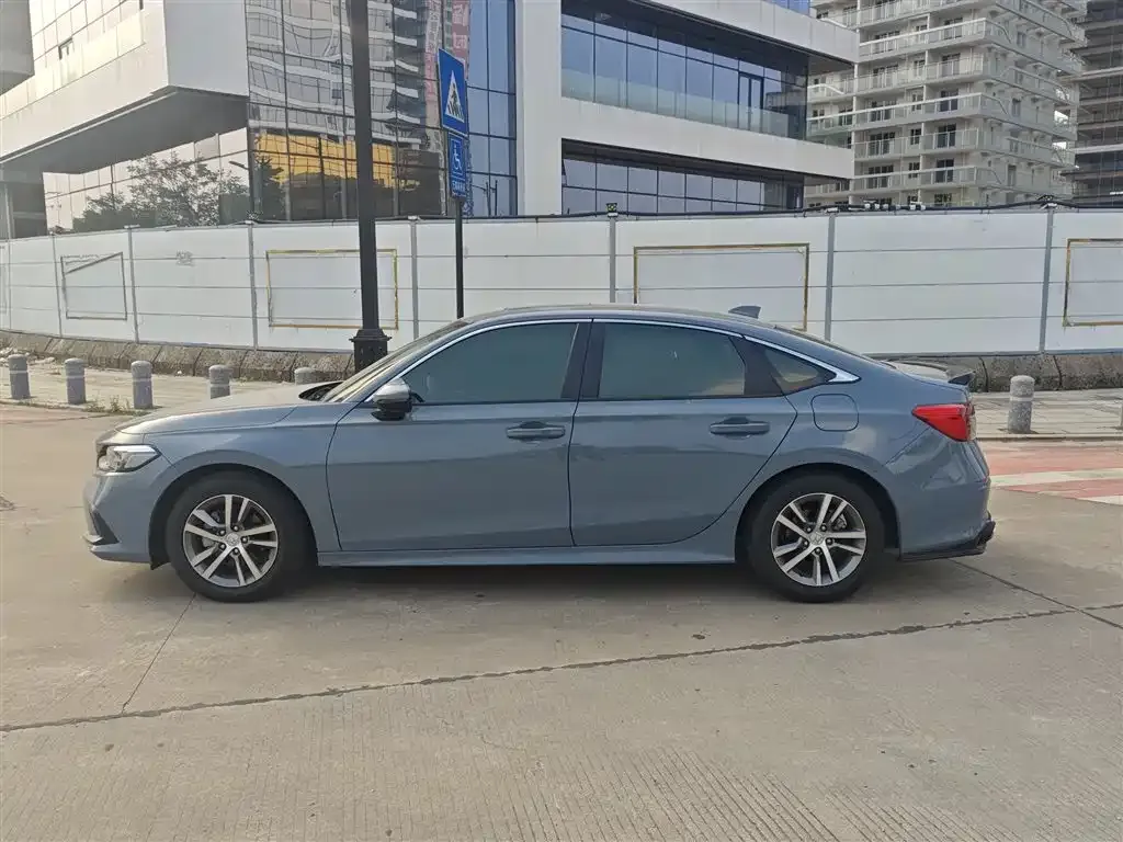 Honda Civic — фото 4