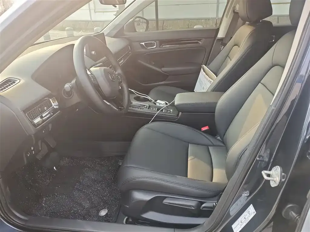 Honda Civic — фото 9