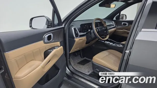 Kia Sorento — фото 9