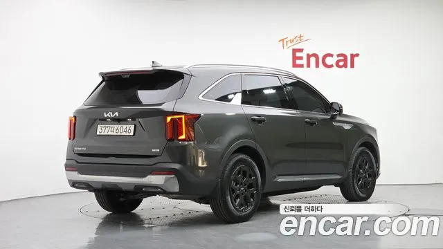 Kia Sorento — фото 3