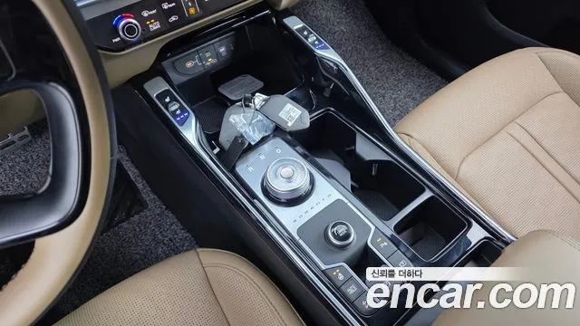 Kia Sorento — фото 10