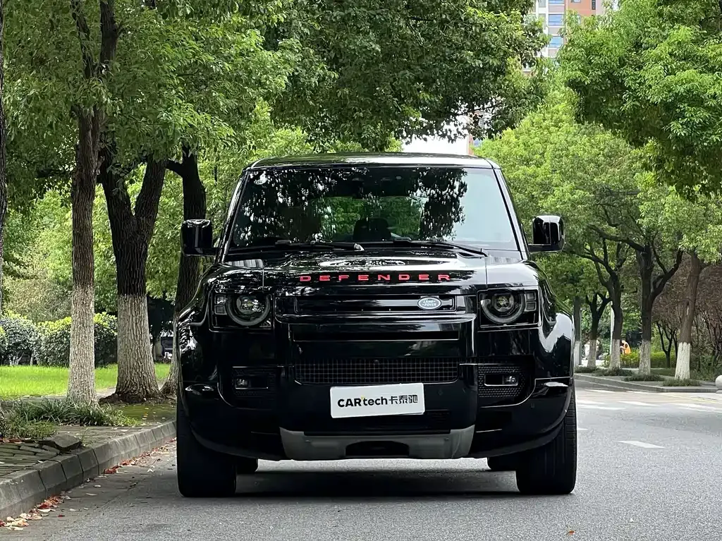 Land Rover Defender — фото 3