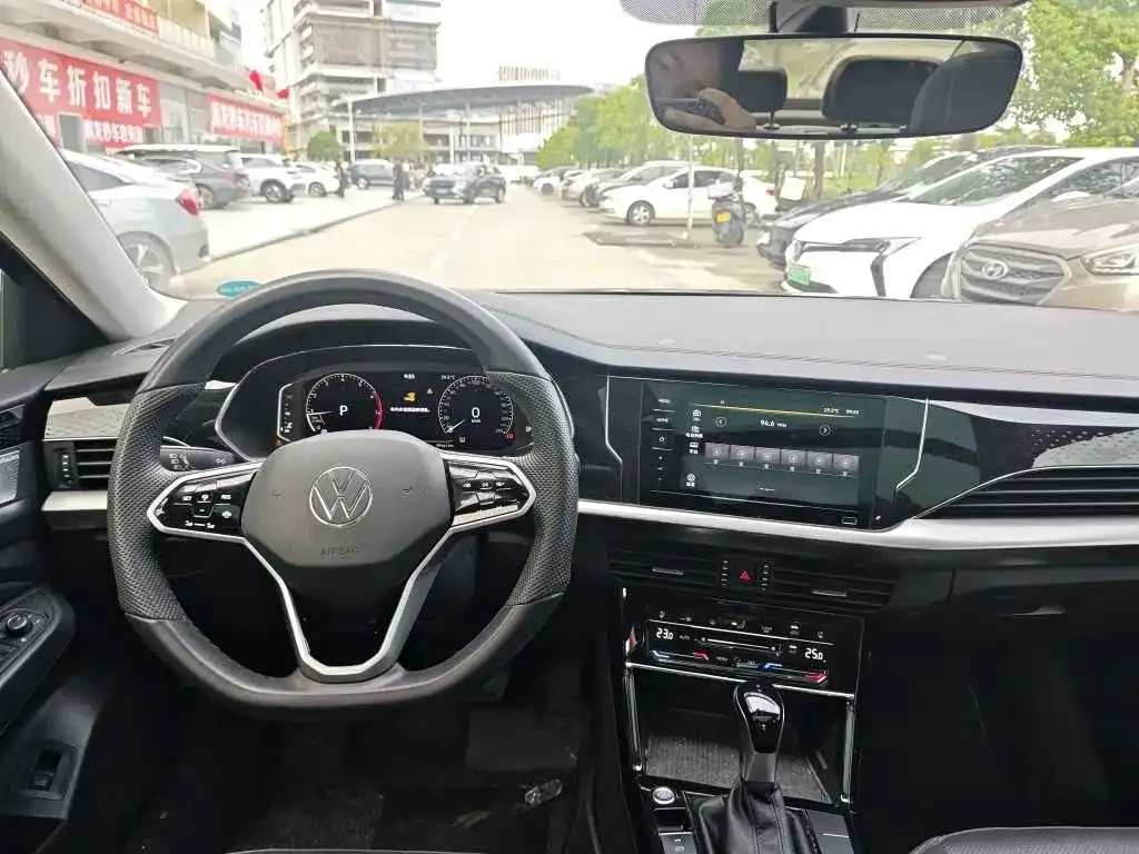 Volkswagen Passat — фото 5