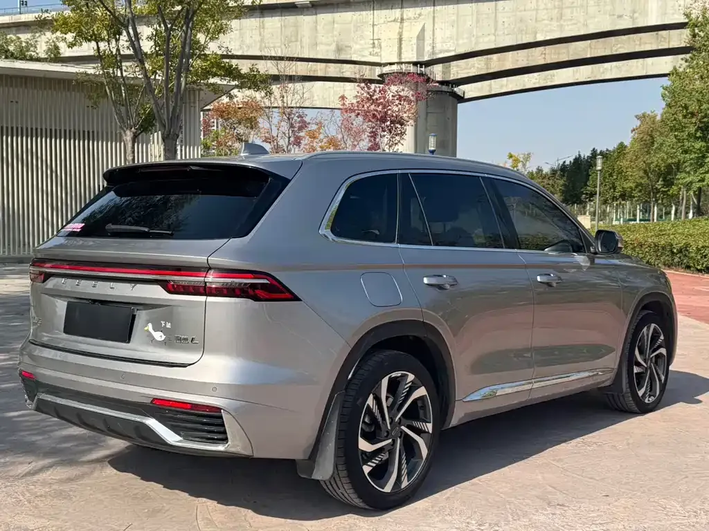Geely Xingyue L — фото 4