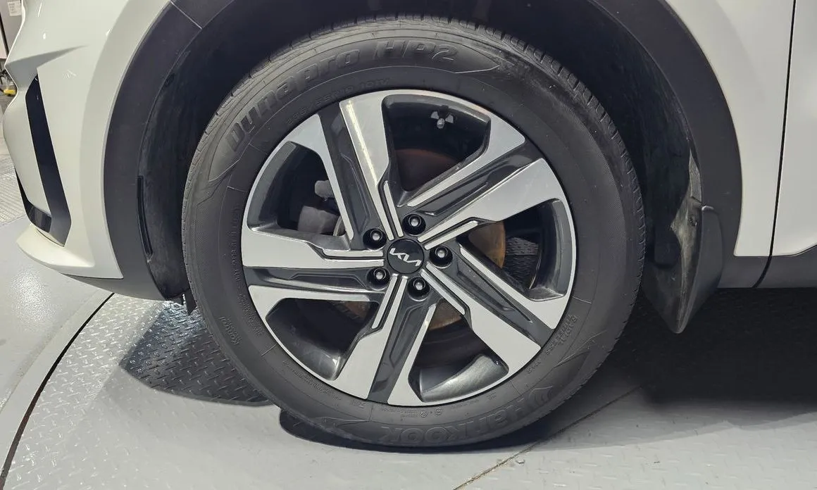 Kia Sorento — фото 5
