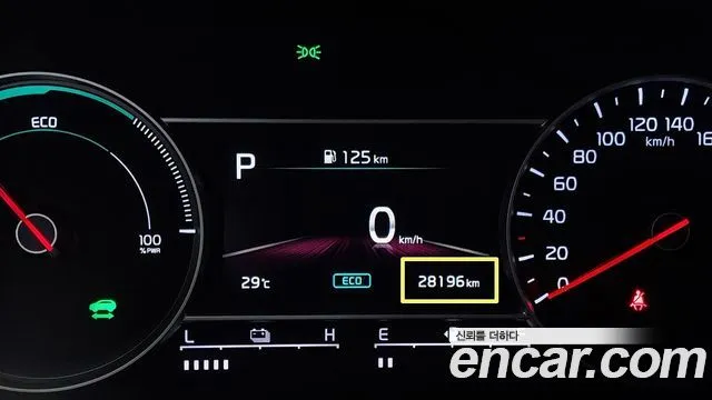 Kia Sorento — фото 9