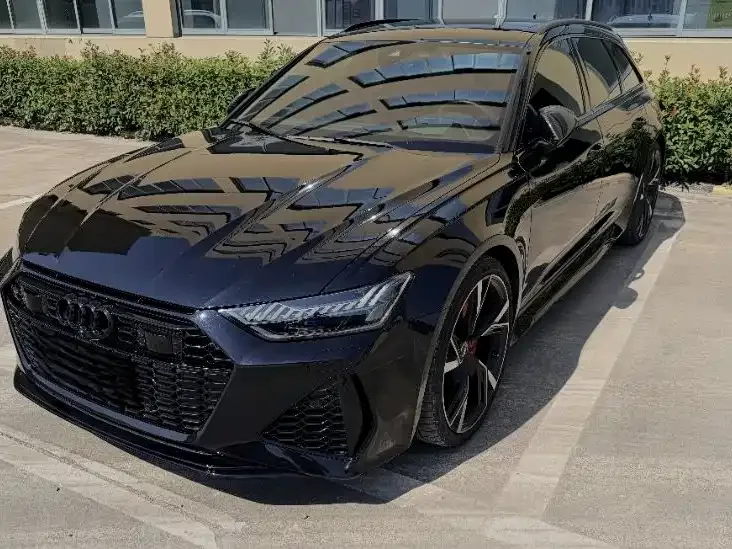 Audi RS 6 — фото 1