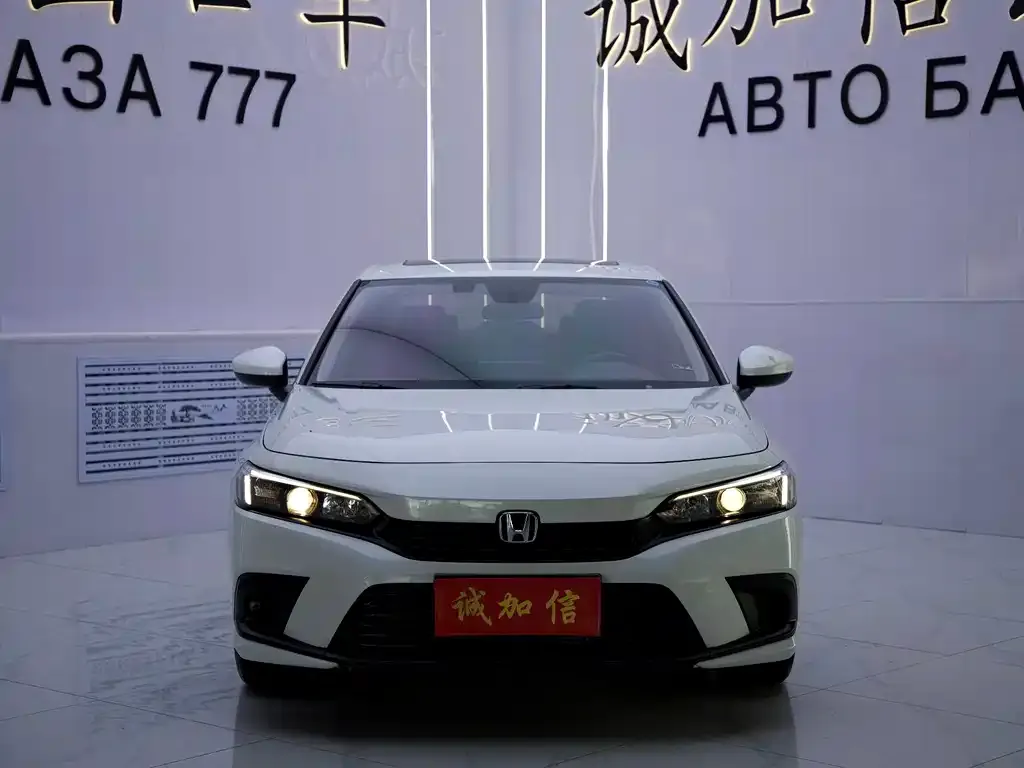 Honda Civic — фото 2