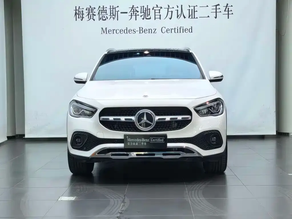 Mercedes-Benz GLA — фото 6