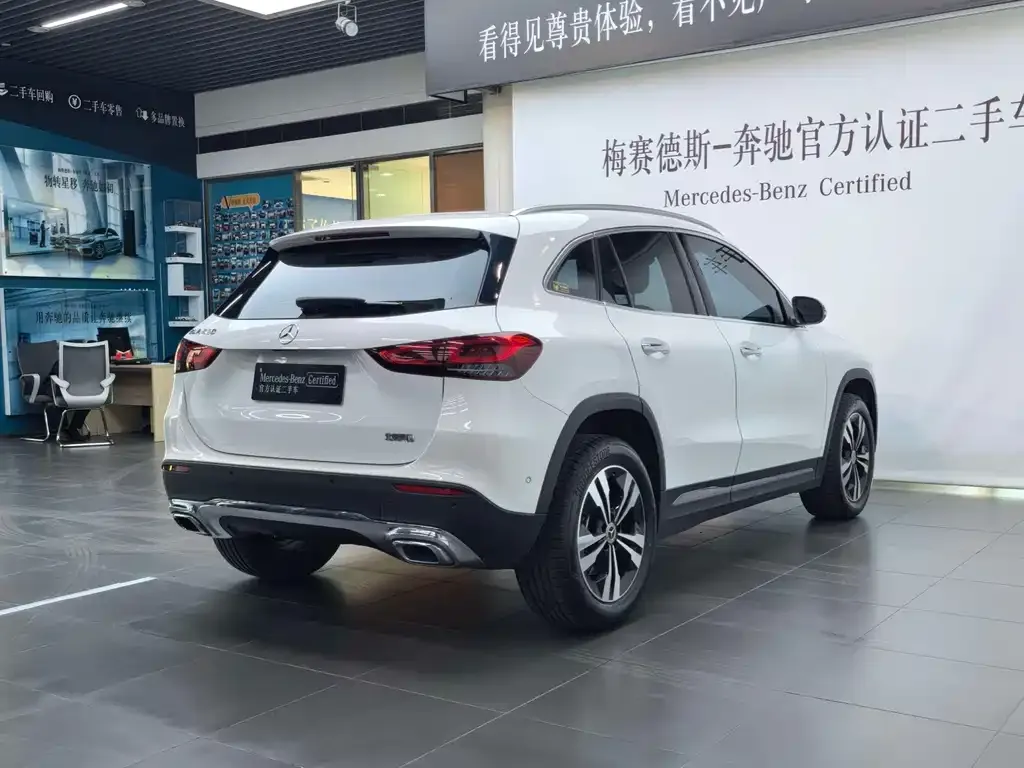 Mercedes-Benz GLA — фото 3