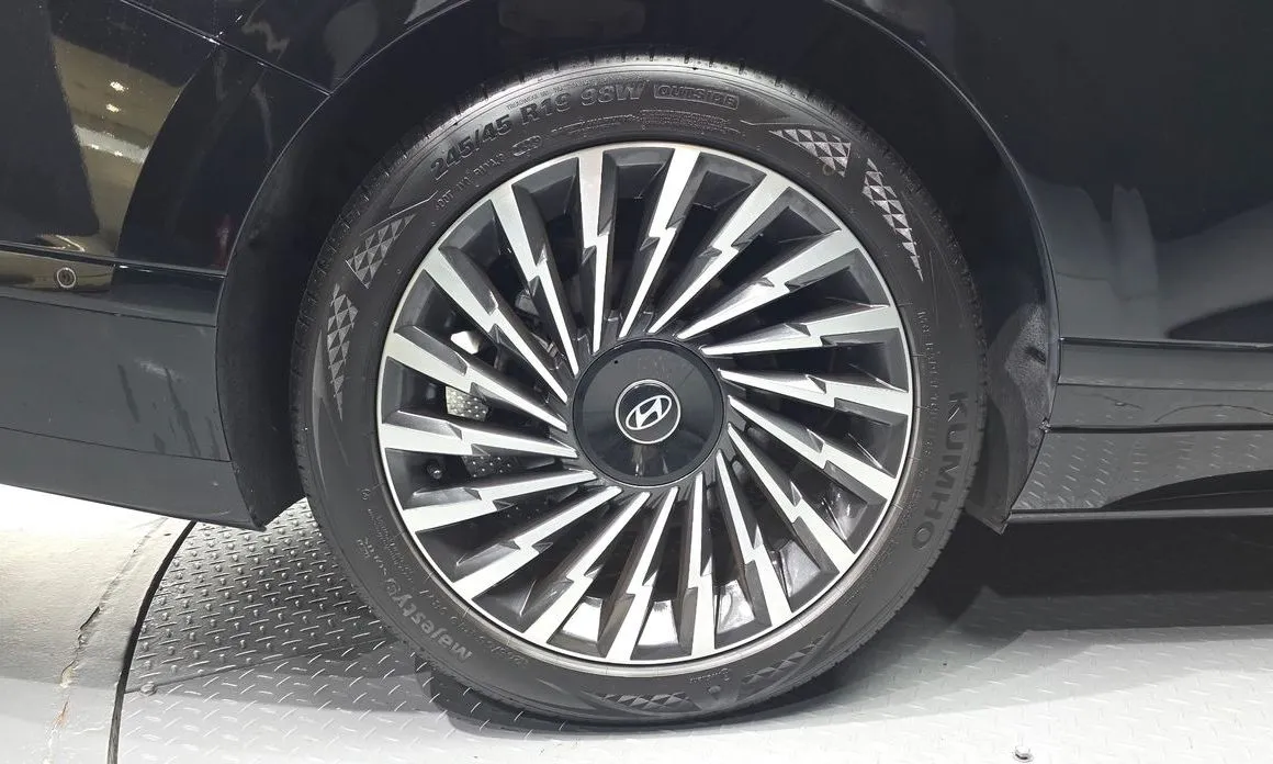 Hyundai Grandeur — фото 10