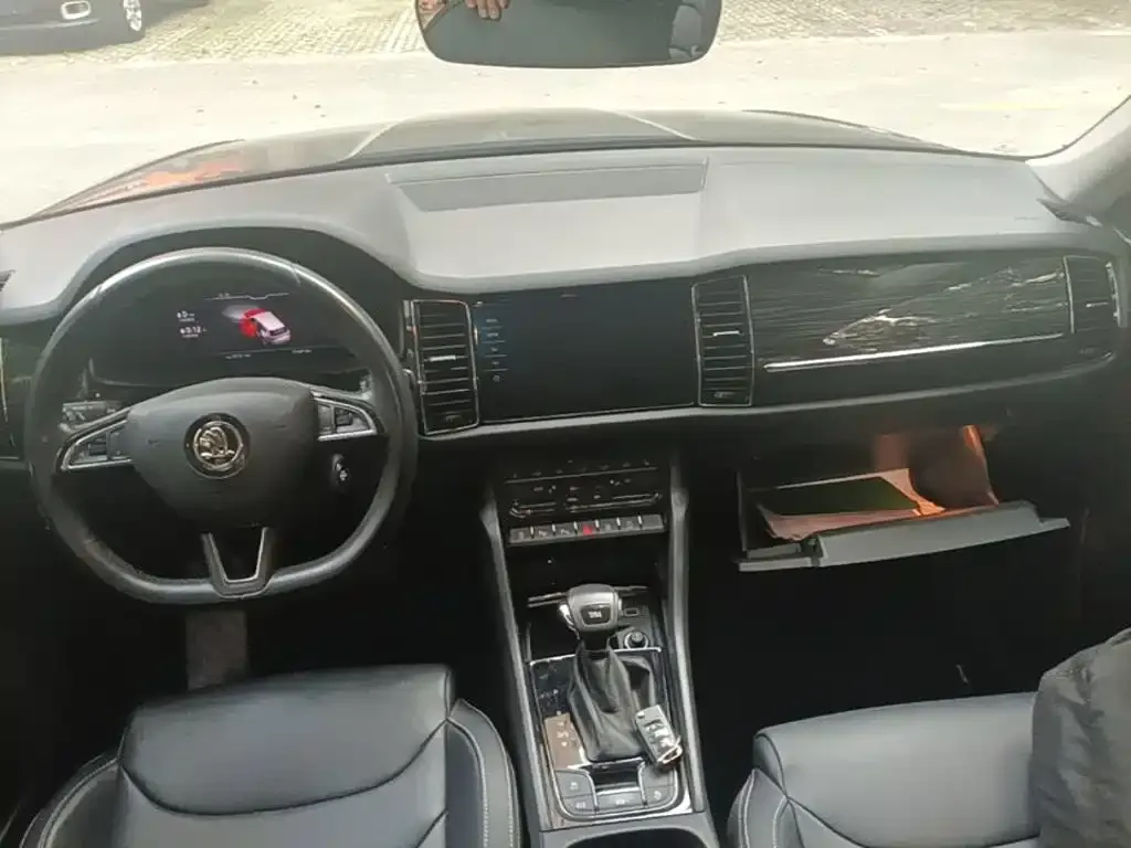 Skoda Kodiaq — фото 1