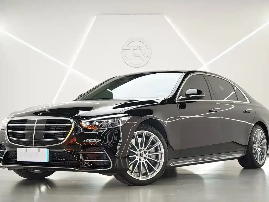 Mercedes-Benz S-Class — фото 1