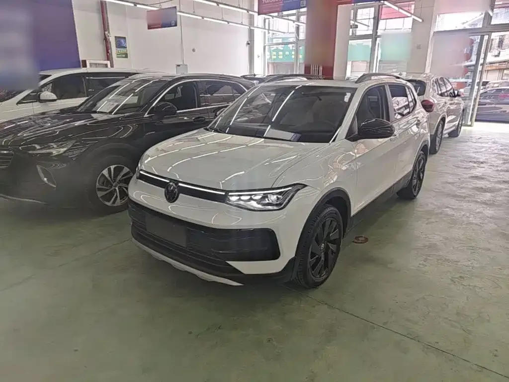 Volkswagen Tharu — фото 1