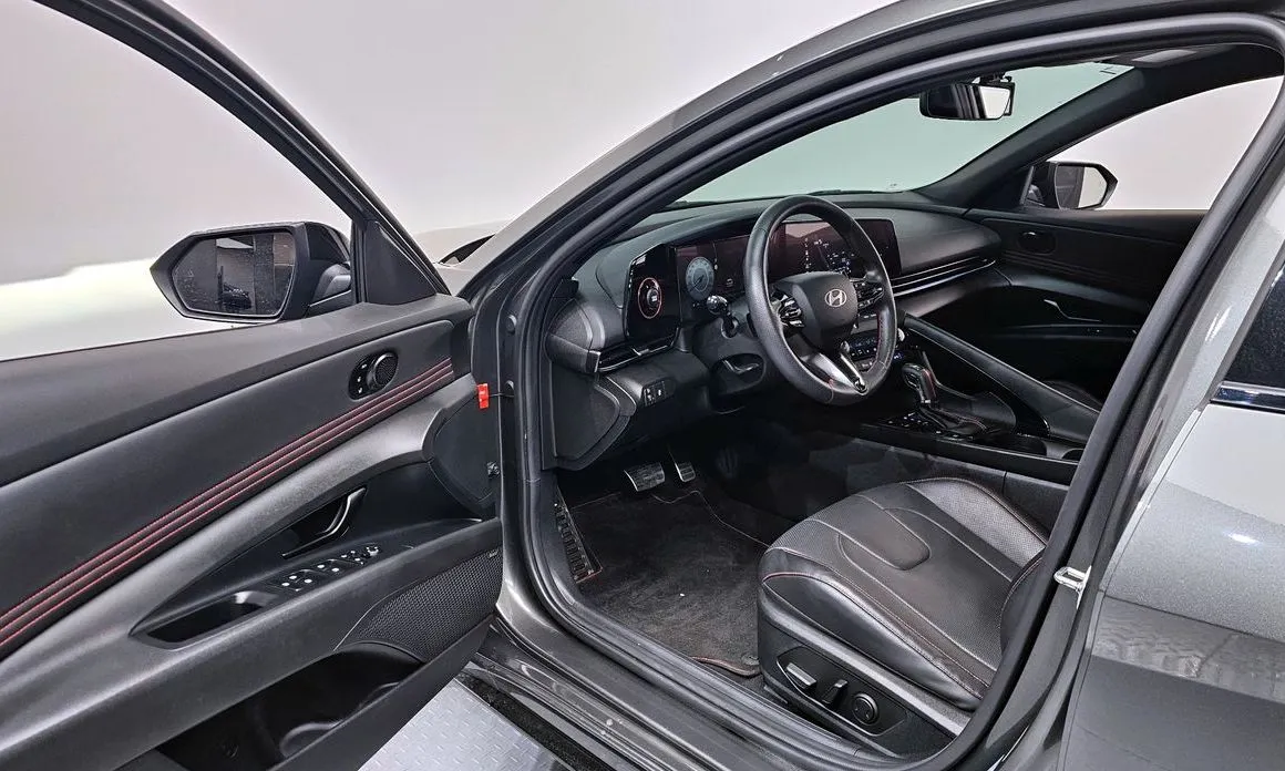 Hyundai AVANTE — фото 8