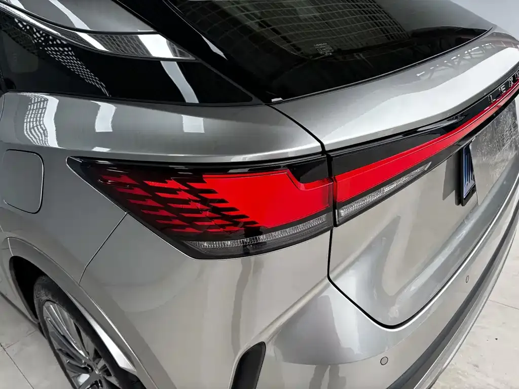 Lexus RX — фото 9