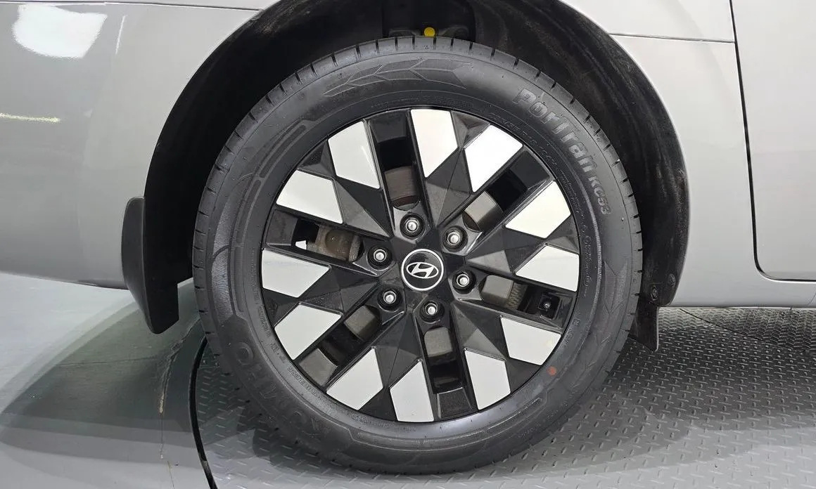 Hyundai Staria — фото 8