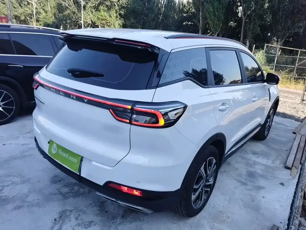 Chery Tiggo 7 PLUS — фото 8