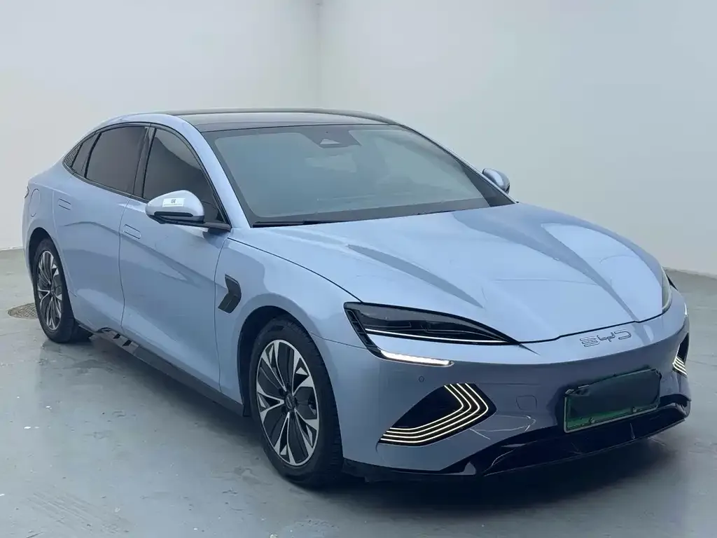 BYD Seal — фото 4