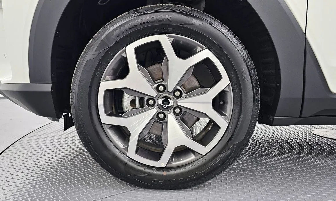 KG Mobility (Ssangyong) Torres — фото 4
