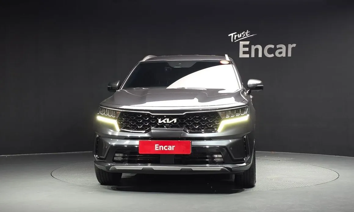 Kia Sorento — фото 7