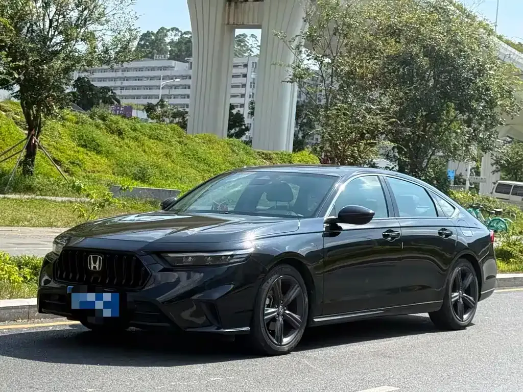 Honda Inspire — фото 1