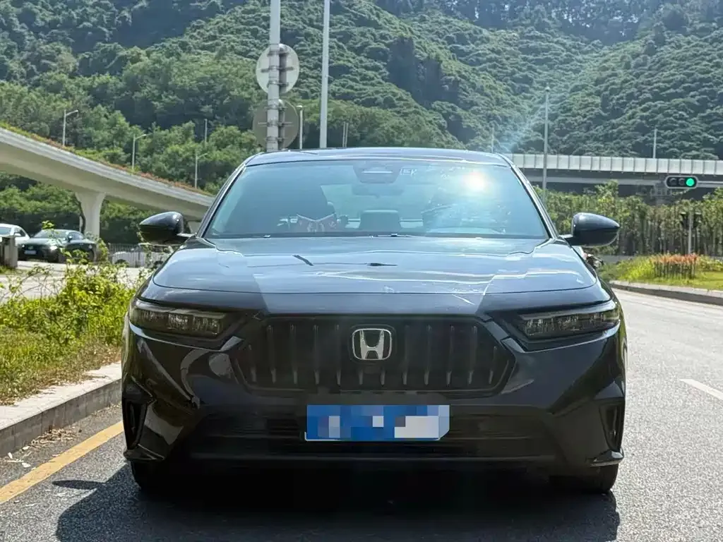 Honda Inspire — фото 10