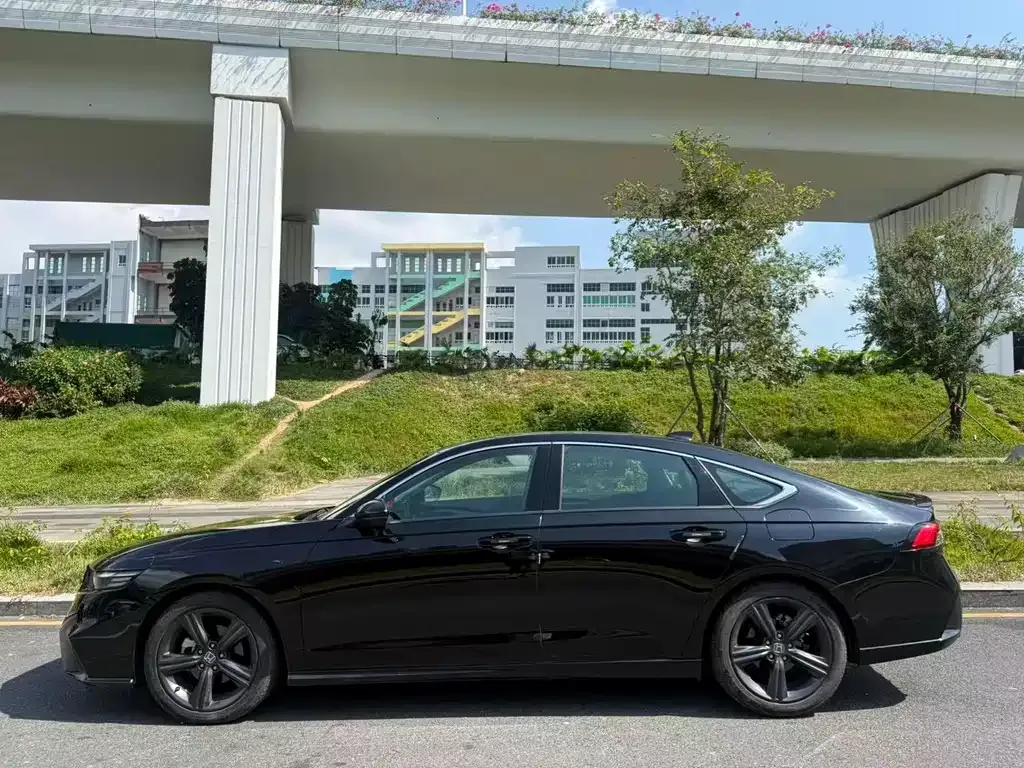 Honda Inspire — фото 5