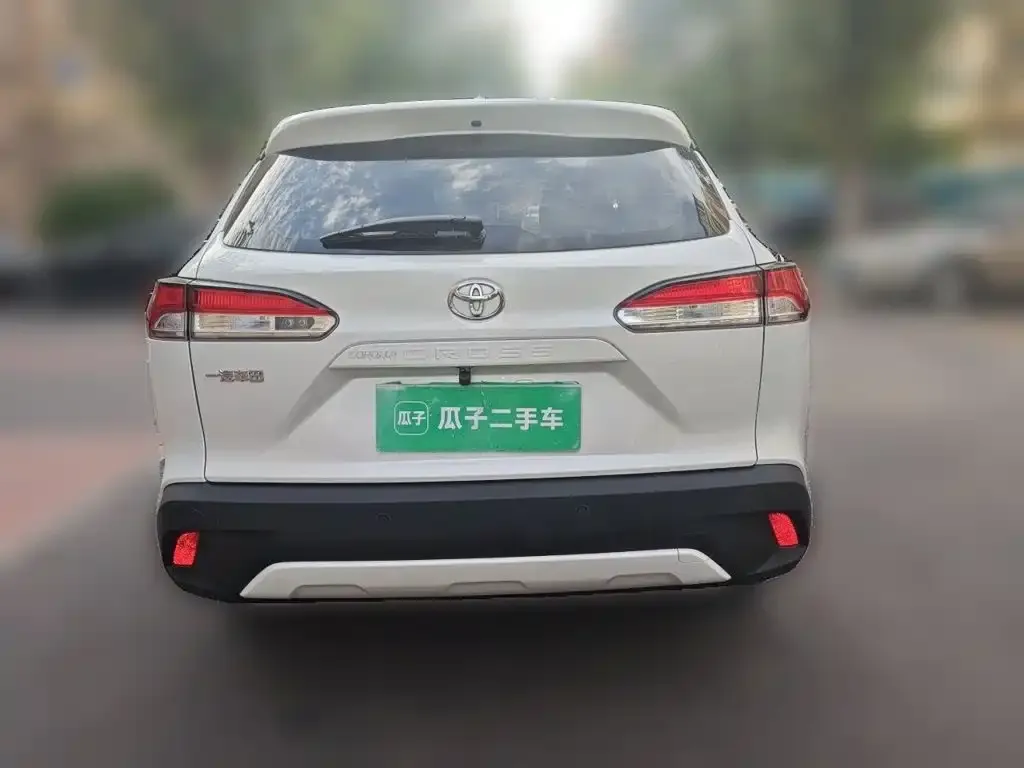 Toyota Corolla Cross — фото 9